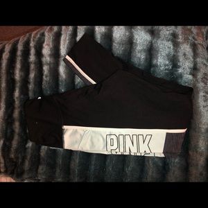 Pink brand leggings with pockets
